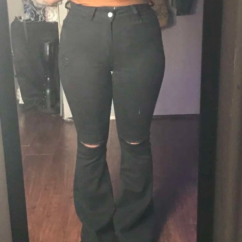 Black Flare Distressed Jeans M
